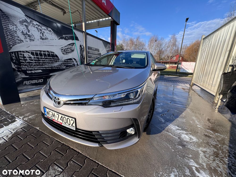 Toyota Corolla 1.6 Comfort - 2
