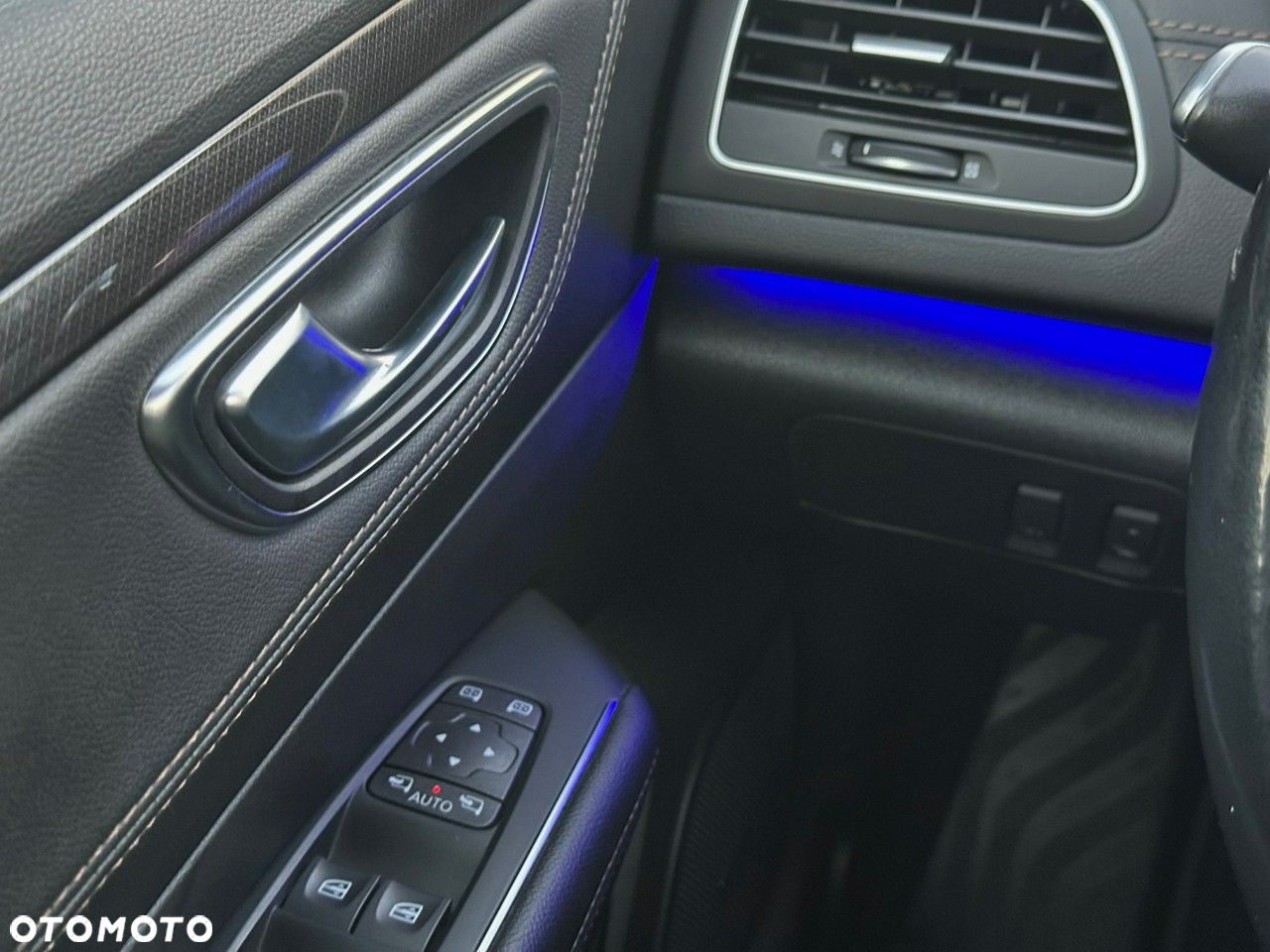 Renault Talisman Grandtour ENERGY TCe 200 EDC INTENS - 21