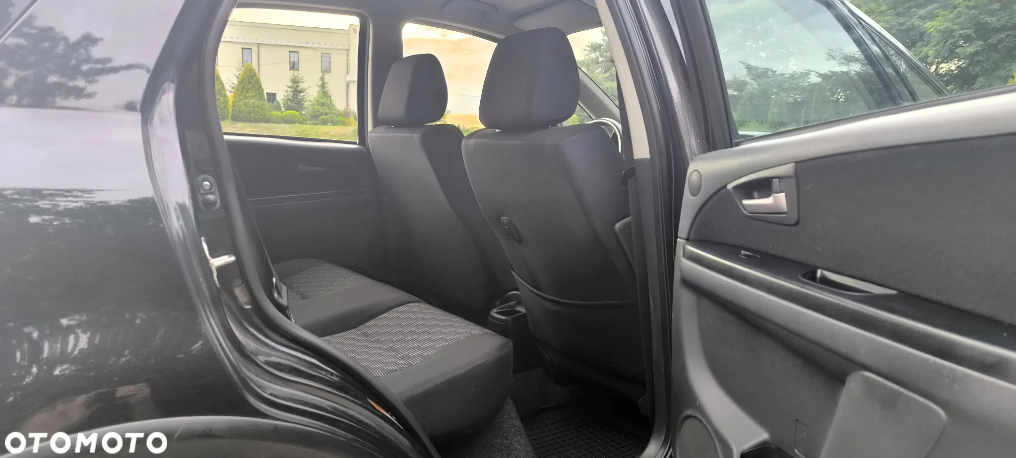Suzuki SX4 - 24