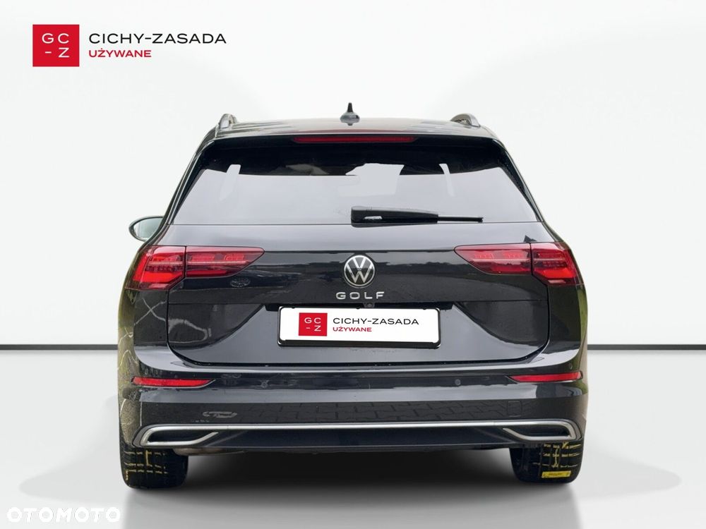 Volkswagen Golf - 4