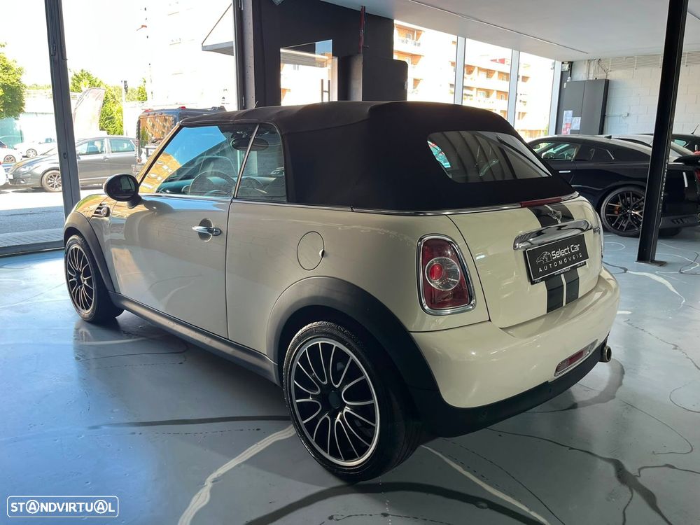 MINI 3 Portas Cooper D - 9