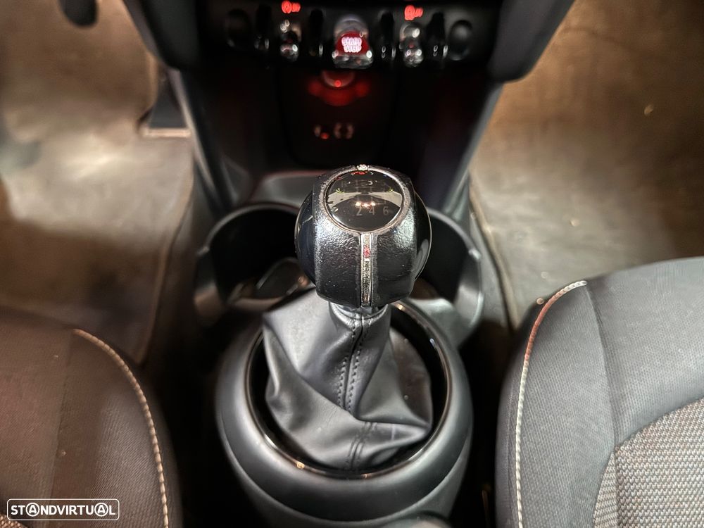 MINI 3 Portas Cooper D Metropolitan - 28