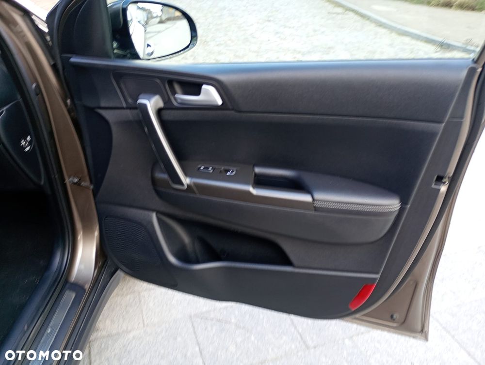 Kia Sportage 1.6 GDI M 2WD - 29