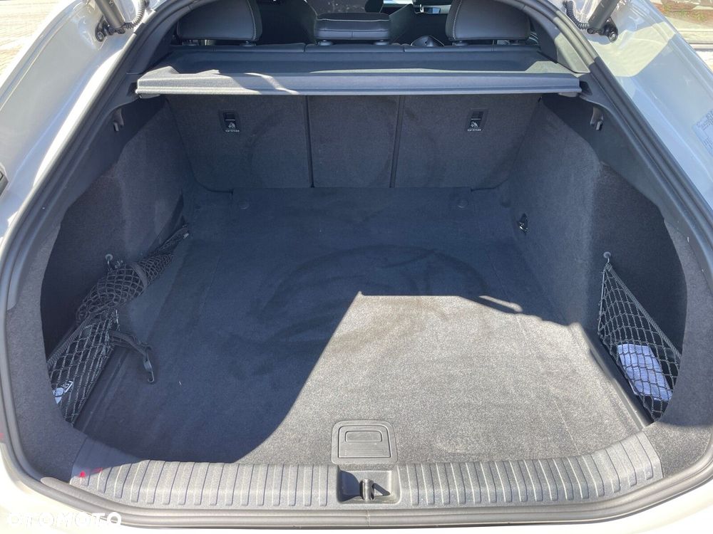 Audi A6 Sportback e-tron - 8