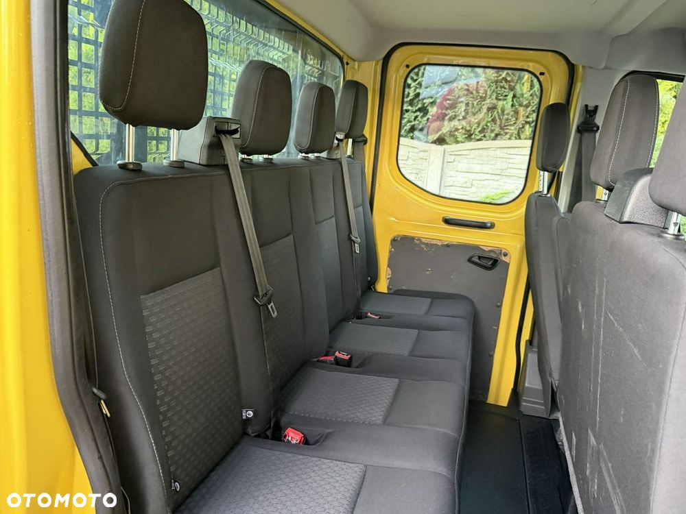Ford Transit - 33