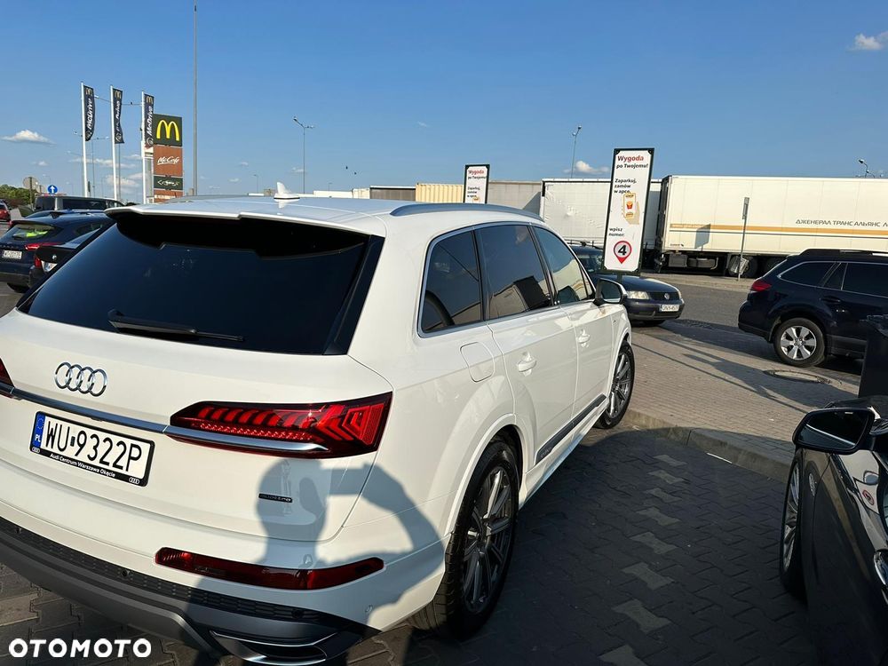 Audi Q7 - 7