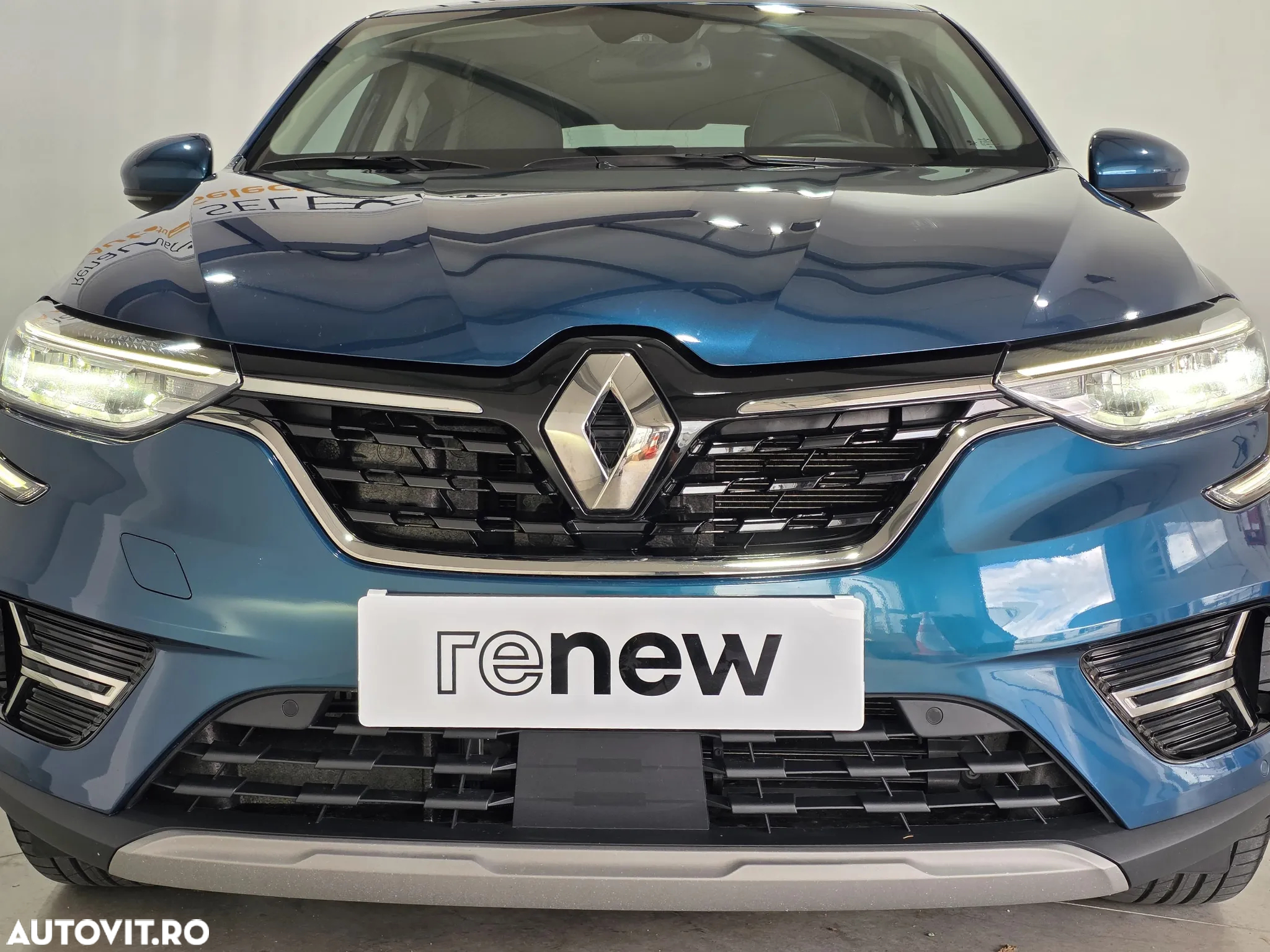 Renault Arkana MHEV 160 EDC Techno - 3
