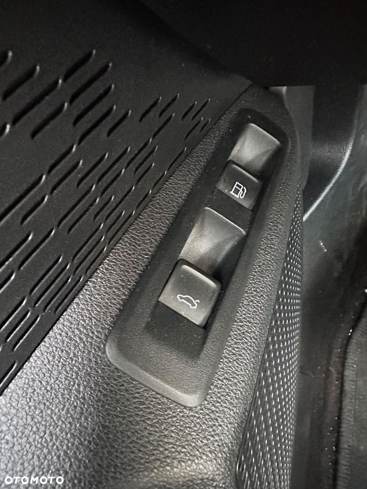 Skoda Octavia 1.4 TSI DSG RS Plus - 21