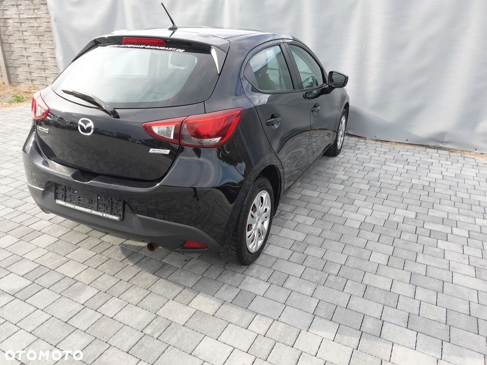 Mazda 2 - 5