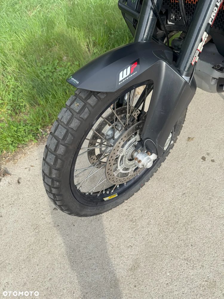 KTM Adventure - 9