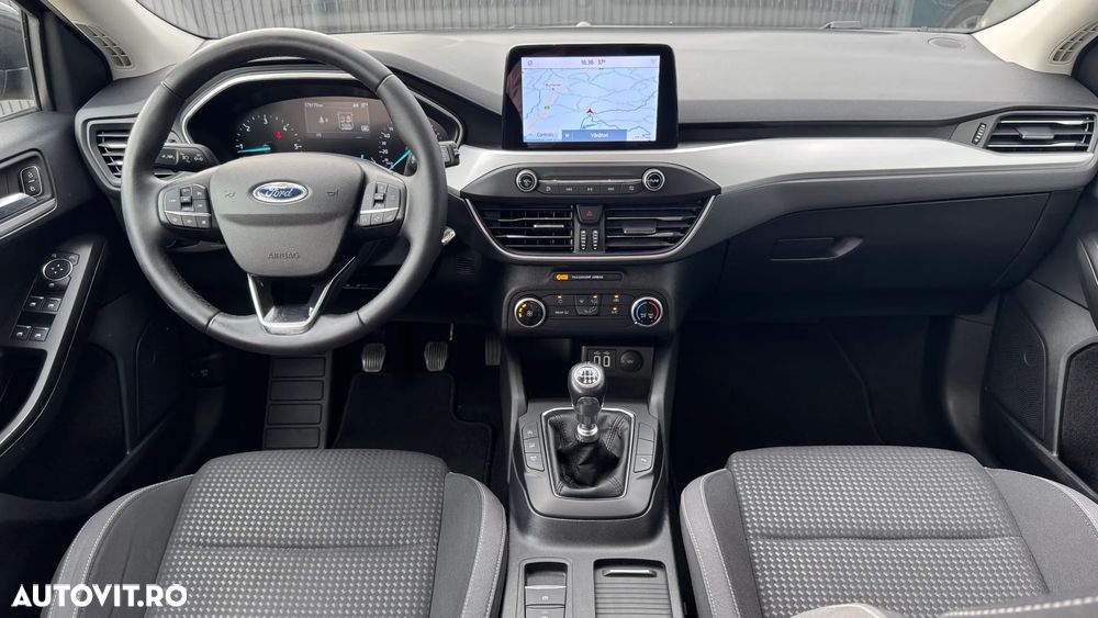 Ford Focus 1.5 TDCi DPF Start-Stopp-System Business - 6