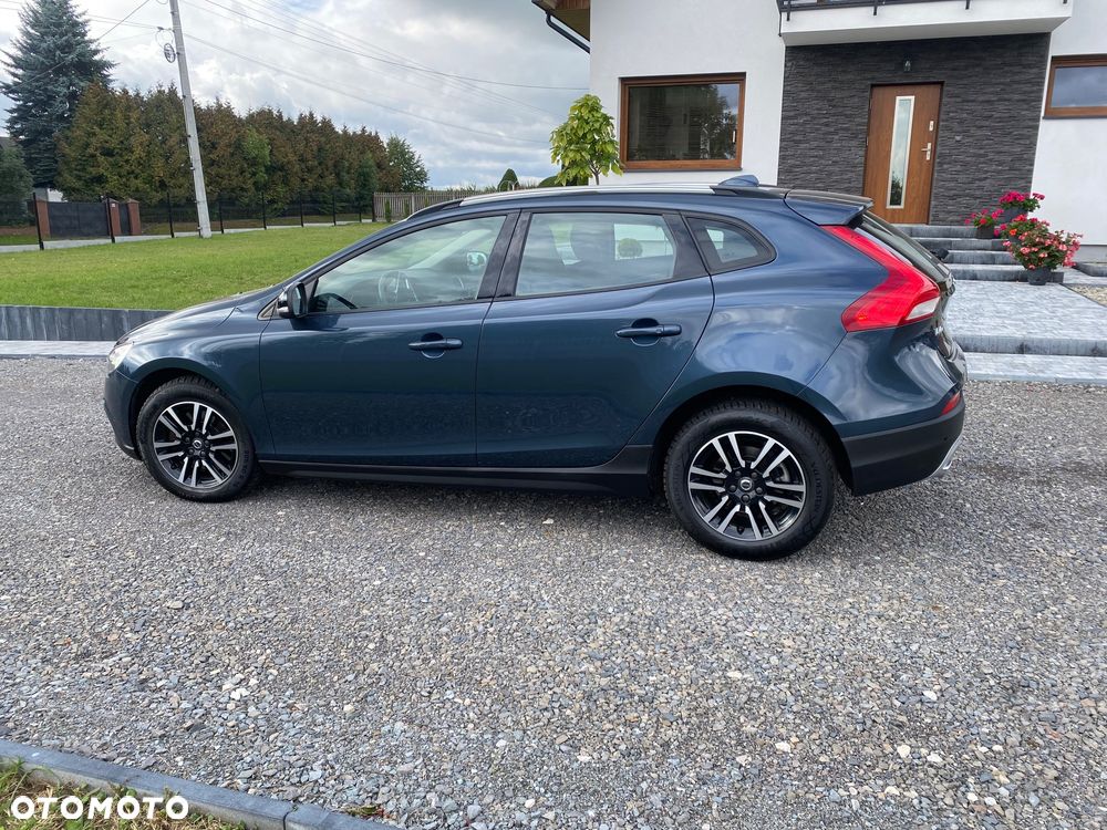 Volvo V40 Cross Country D2 Drive-E Momentum - 3