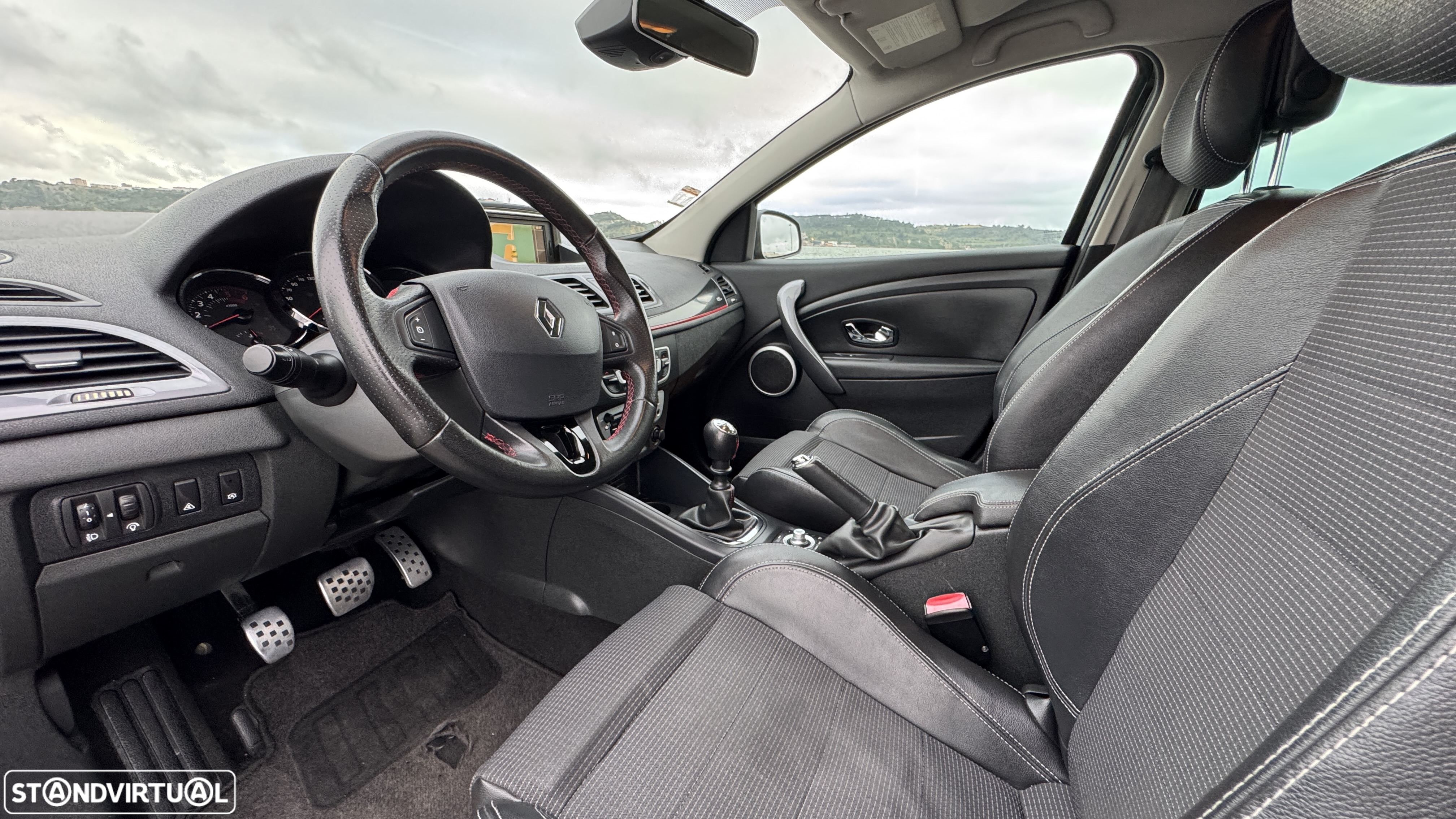 Renault Mégane Sport Tourer 1.5 dCi GT Line - 12