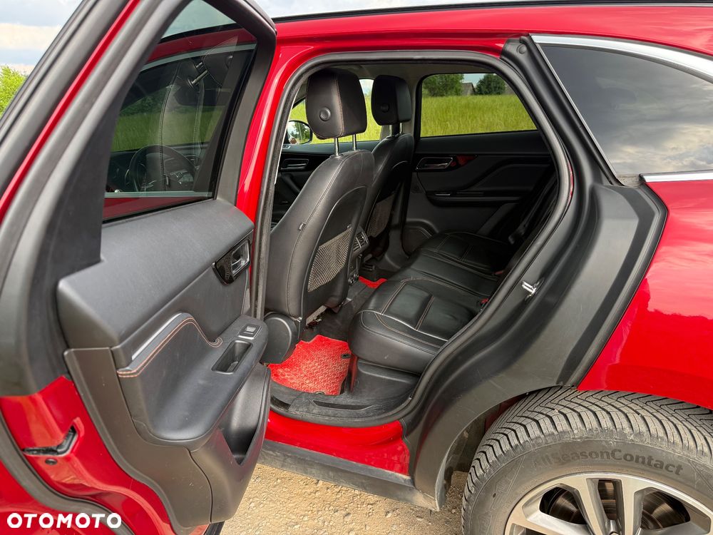 Jaguar F-Pace 2.0 i4P AWD Prestige - 17