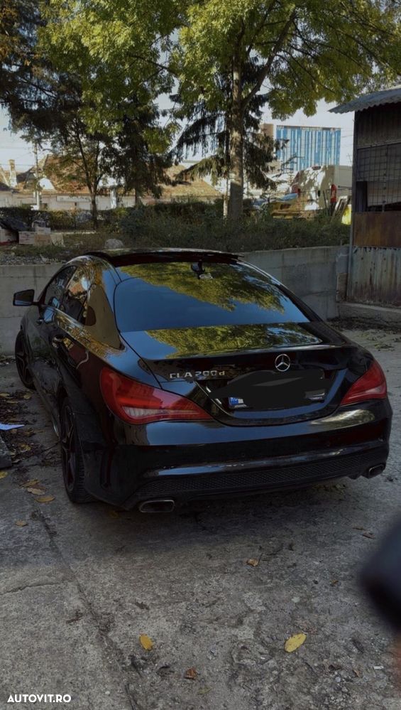 Mercedes-Benz CLA 200 d 4MATIC Aut. - 4