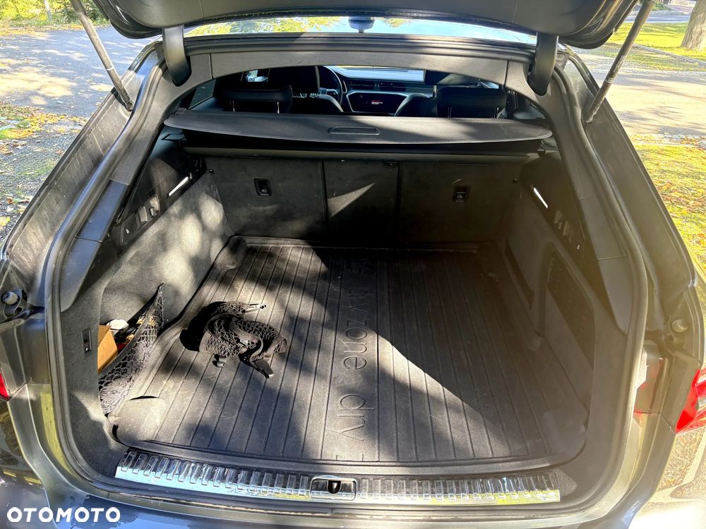 Audi A6 Avant 40 TDI quattro S tronic S line - 39