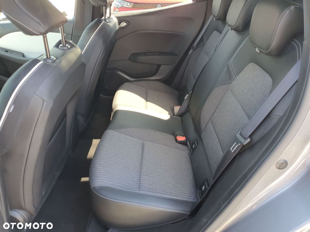 Renault Clio 1.0 TCe Techno - 22