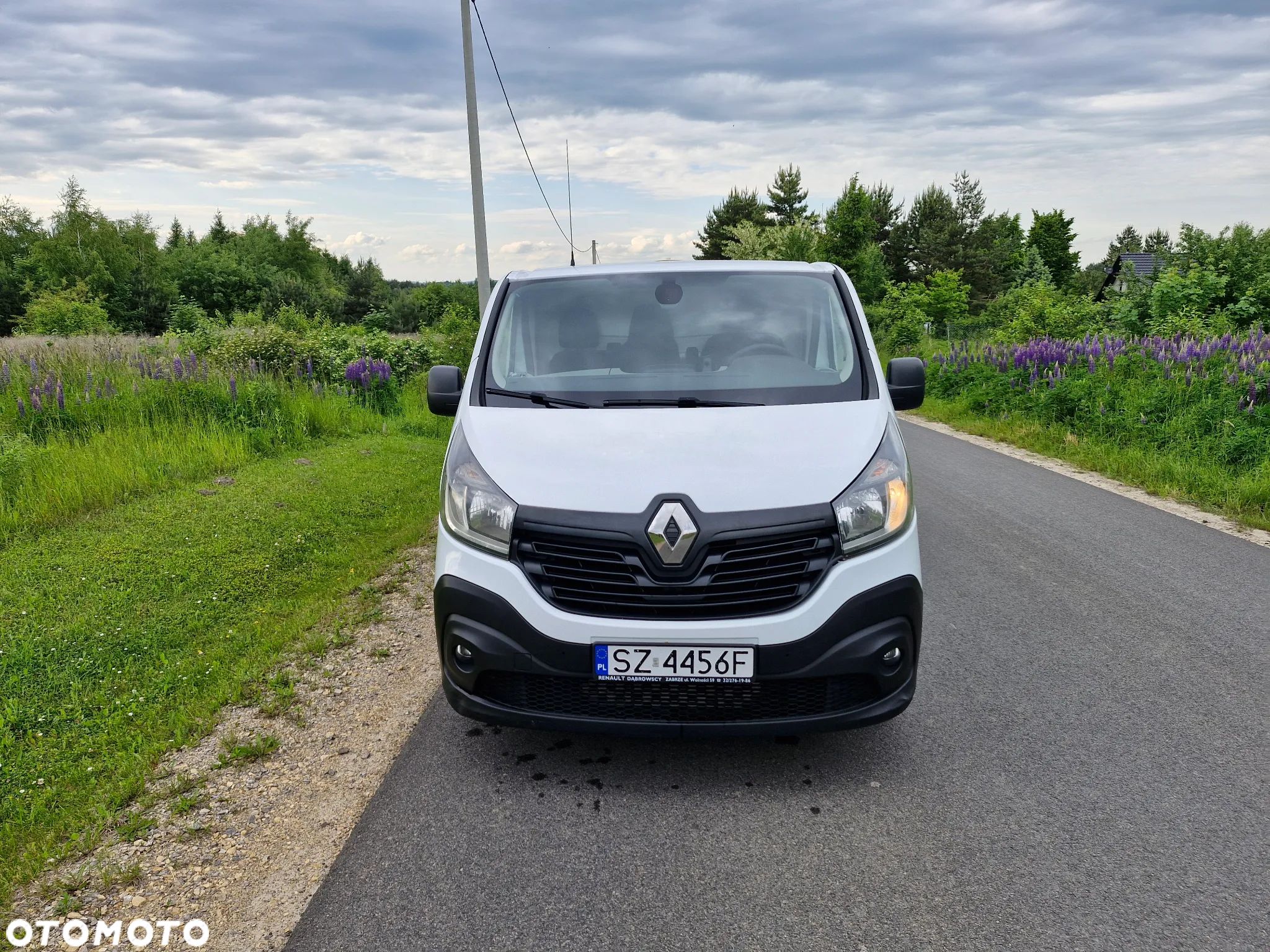 Renault TRAFIC - 1