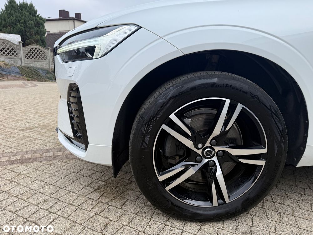 Volvo XC 60 B4 D AWD Plus Dark - 8