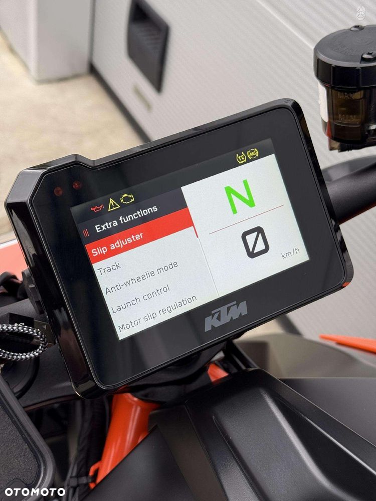 KTM Super Duke - 14