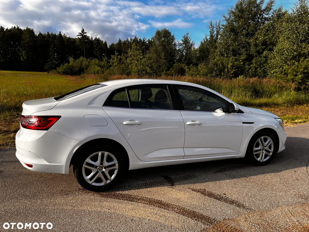 Renault Megane 1.6 SCe Zen - 9