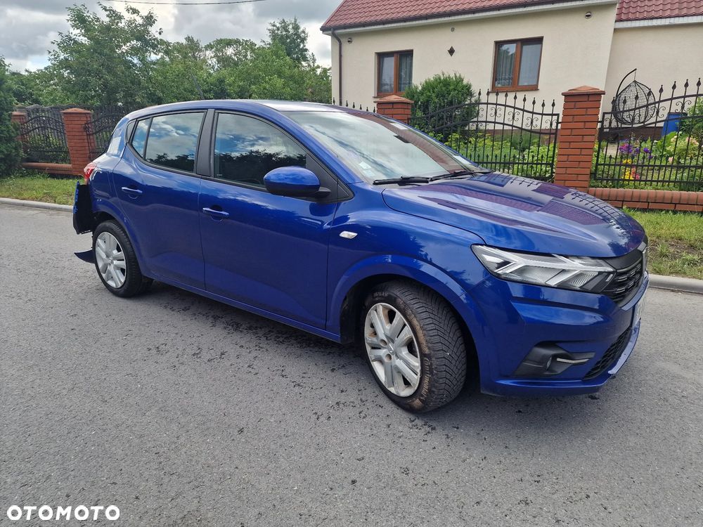 Dacia Sandero SCe 65 Essential - 4