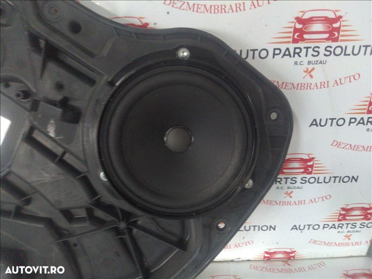 boxa usa stanga spate mecedes benz ml w 166 an fabr. 2014 - 1