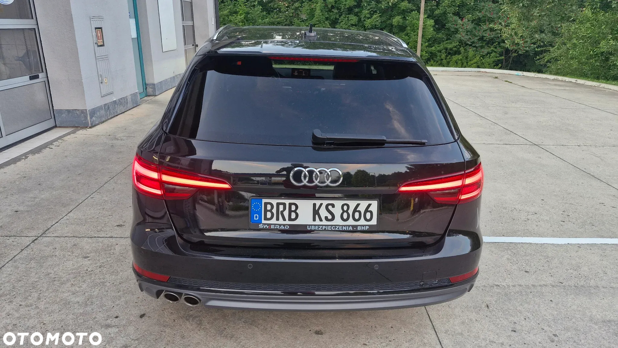 Audi A4 Avant 2.0 TDI ultra sport - 4