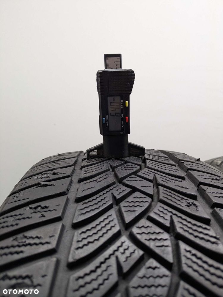 Opony zimowe 225/50/17 Goodyear Ultragrip Performance - 4