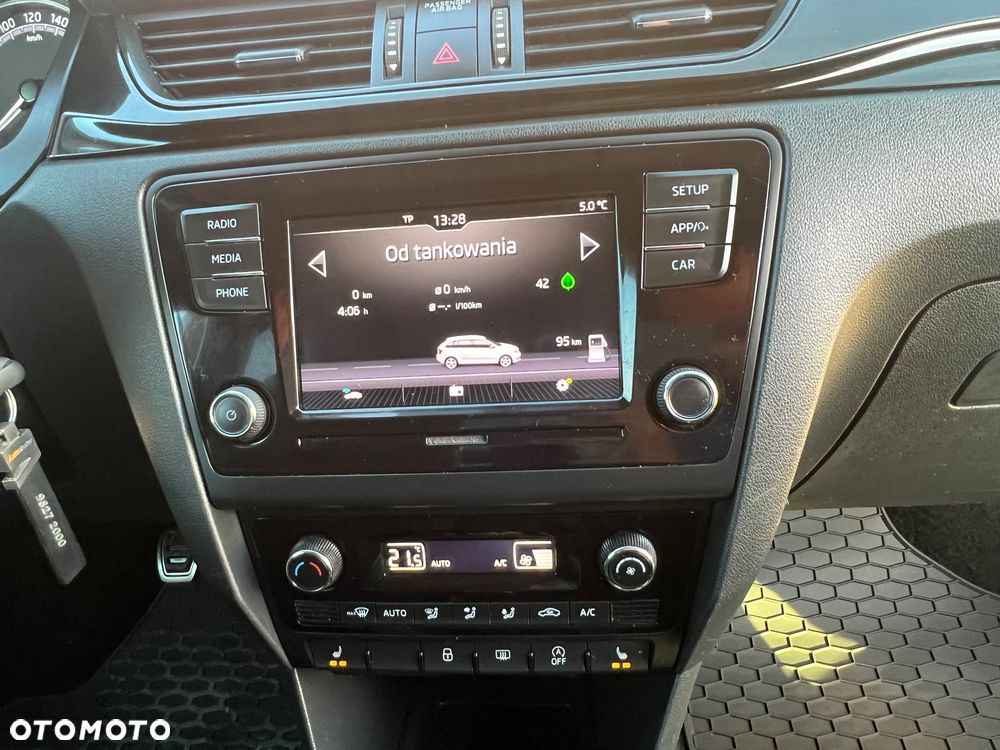 Skoda RAPID 1.0 TSI Cool Edition - 11