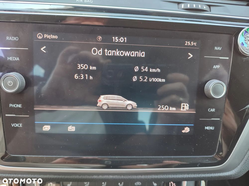 Volkswagen Touran 2.0 TDI SCR (BlueMotion Technology) Comfortline - 22