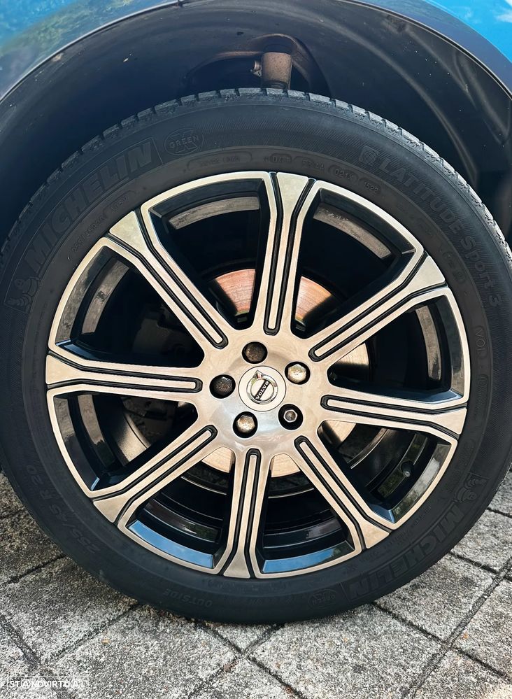 Volvo XC 60 2.0 D4 Inscription AWD Geartronic - 11