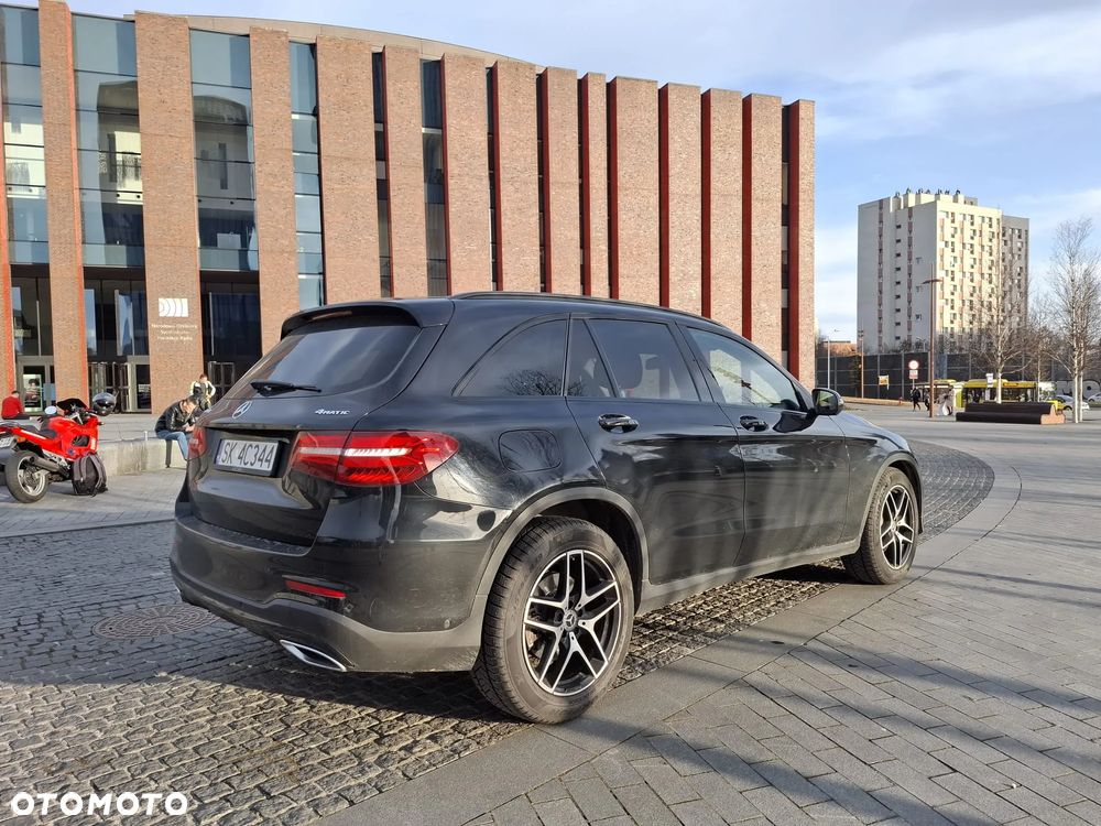 Mercedes-Benz GLC - 14