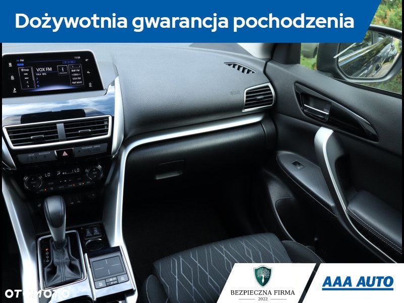 Mitsubishi Eclipse Cross - 9