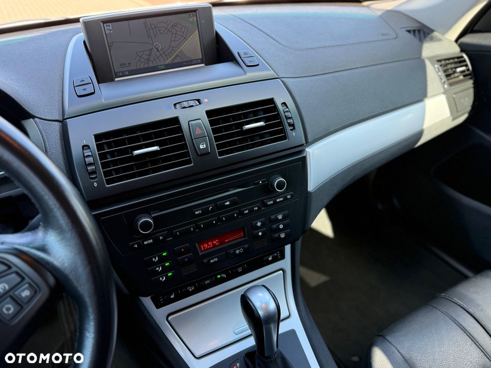 BMW X3 xDrive20d - 8