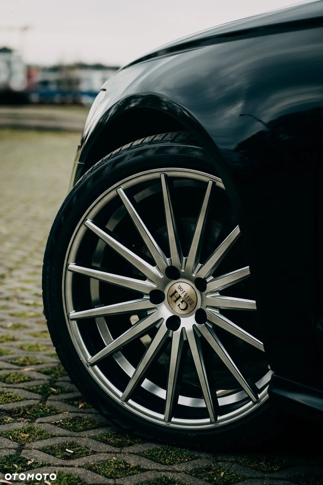 Audi A6 Avant 2.0 TDI Ultra S tronic - 17