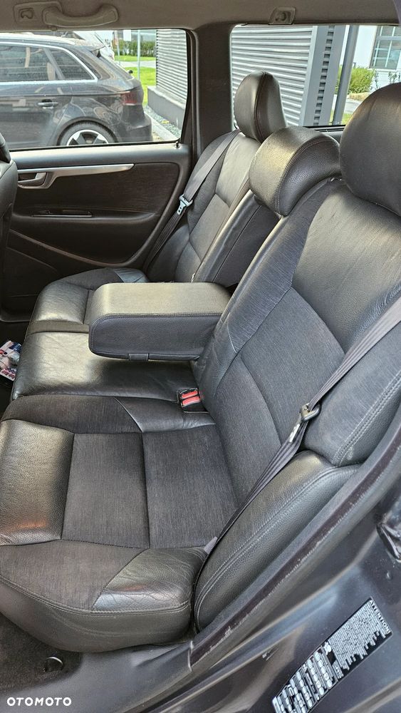 Volvo V70 D5 AWD Automatik - 5