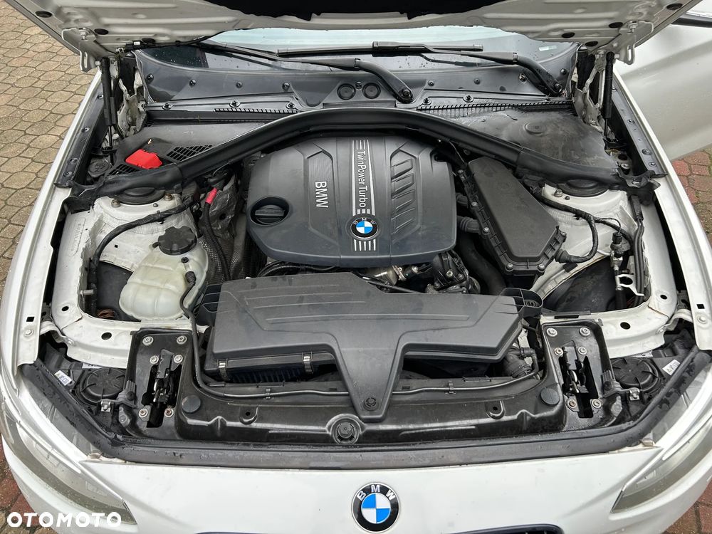 BMW Seria 1 120d xDrive Sport Line - 15