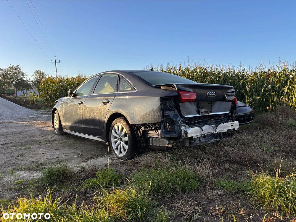 Audi A6 - 4