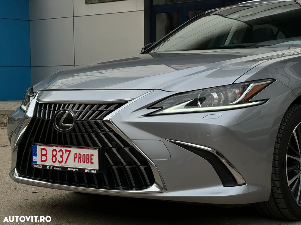 Lexus Seria ES 300h Executive - 7