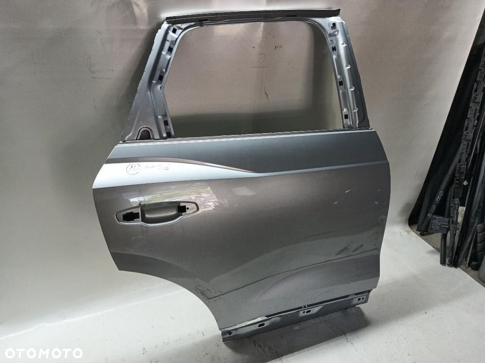 DRZWI TYŁ TYLNE PRAWE AUDI Q3 II 83A833124 - 2