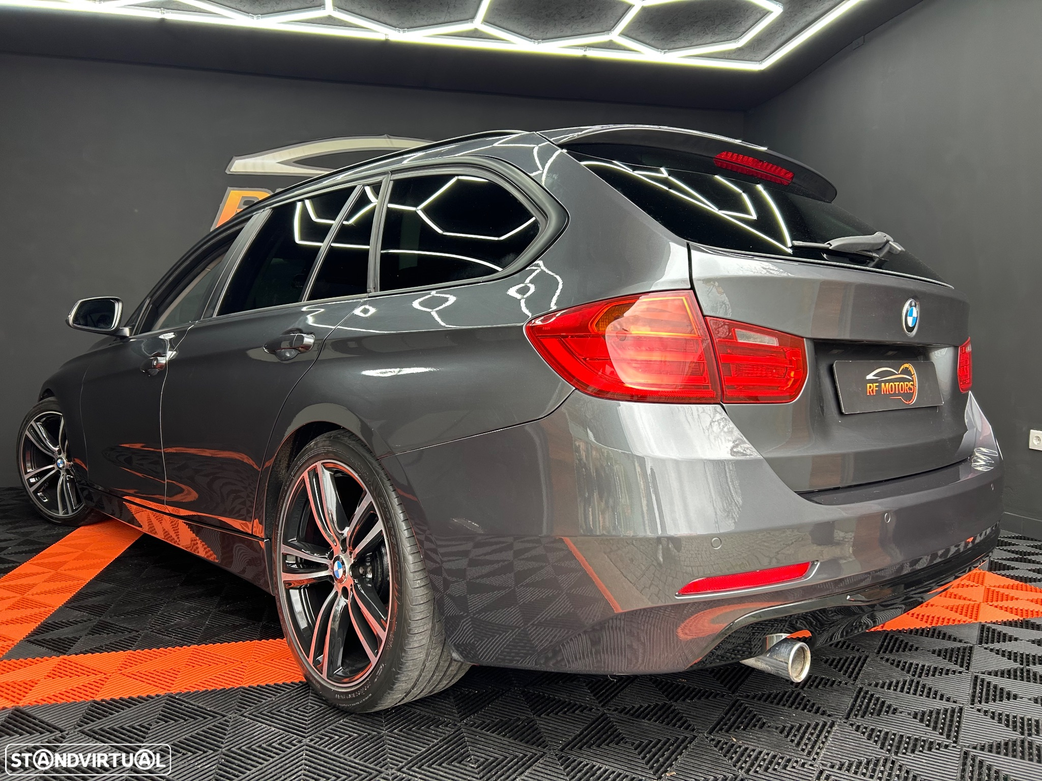 BMW 320 d Touring Auto Line Sport - 26