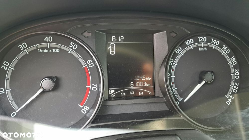Skoda Fabia - 24