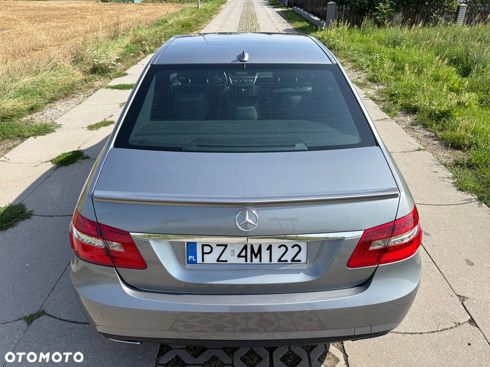 Mercedes-Benz Klasa E 350 CDI DPF BlueEFFICIENCY 7G-TRONIC Avantgarde - 8
