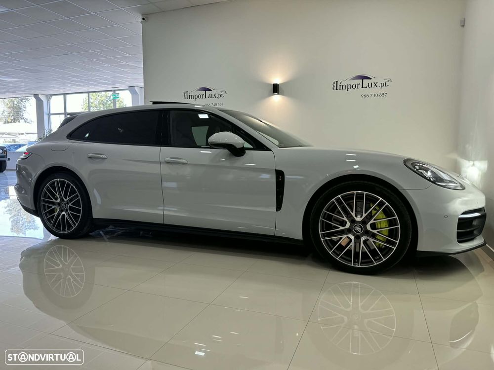 Porsche Panamera Sport Turismo 4 E-Hybrid - 9