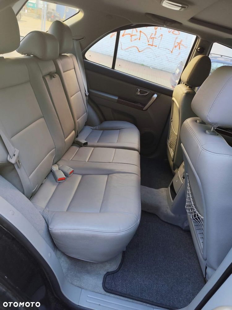 Kia Sorento 3.5 V6 - 25
