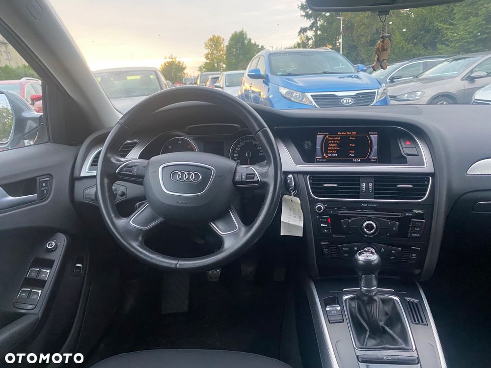 Audi A4 Limousine 2.0 TDI DPF Attraction - 32