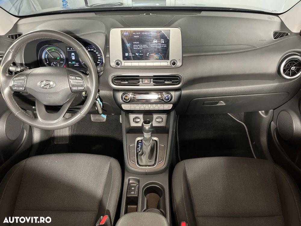 Hyundai KONA - 13