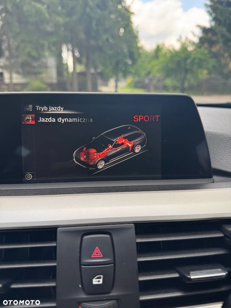 BMW Seria 3 318d Sport Line - 17