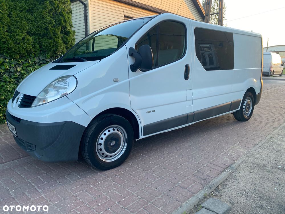 Renault Trafic - 1